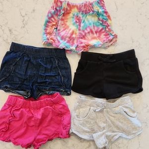 Lot of toddler girls shorts. Size 3T. Garanimals. 5 pair of toddler shorts